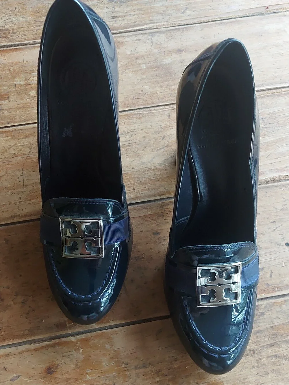 Tory Burch Black Patent Leather Loafers – Size 8M